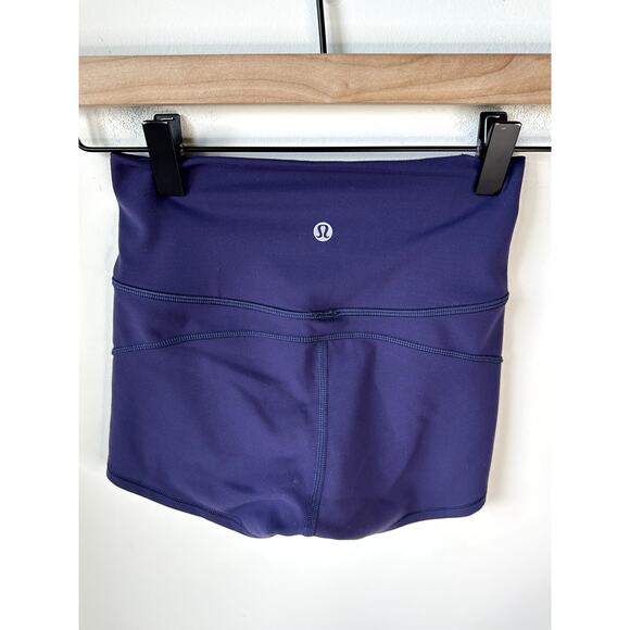 Lululemon In Movement Short (Everlux 2.5") Size 2 Purple EUC - Picture 6 of 8
